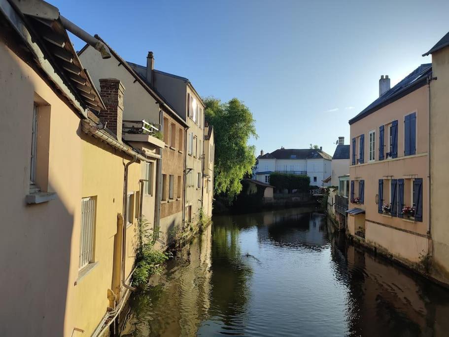 Le Chic Ethnic Dreux Lejlighed Eksteriør billede